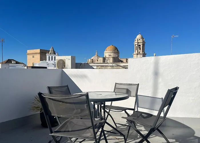 Hidden Gem Penthouse El Meson Καντίζ